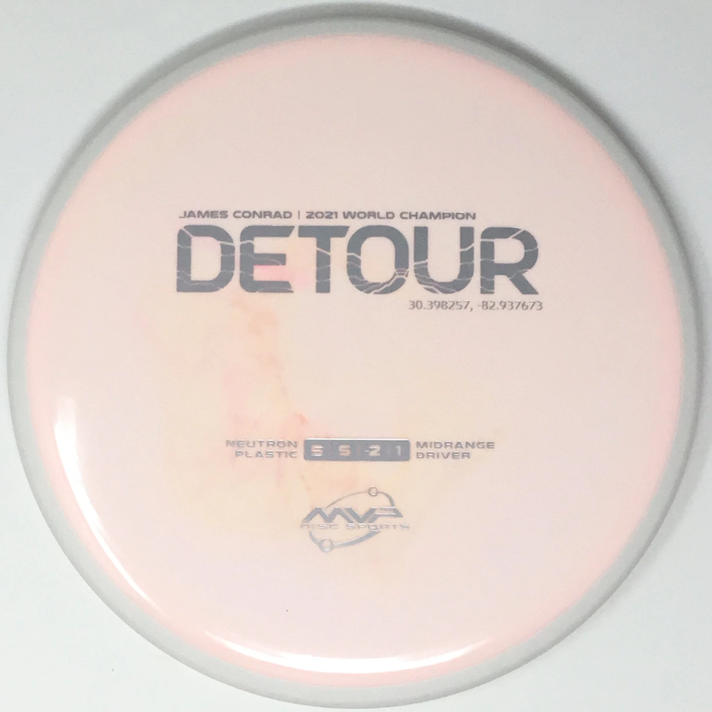 Detour (Neutron - James Conrad Project Lab Coat) - Image 6