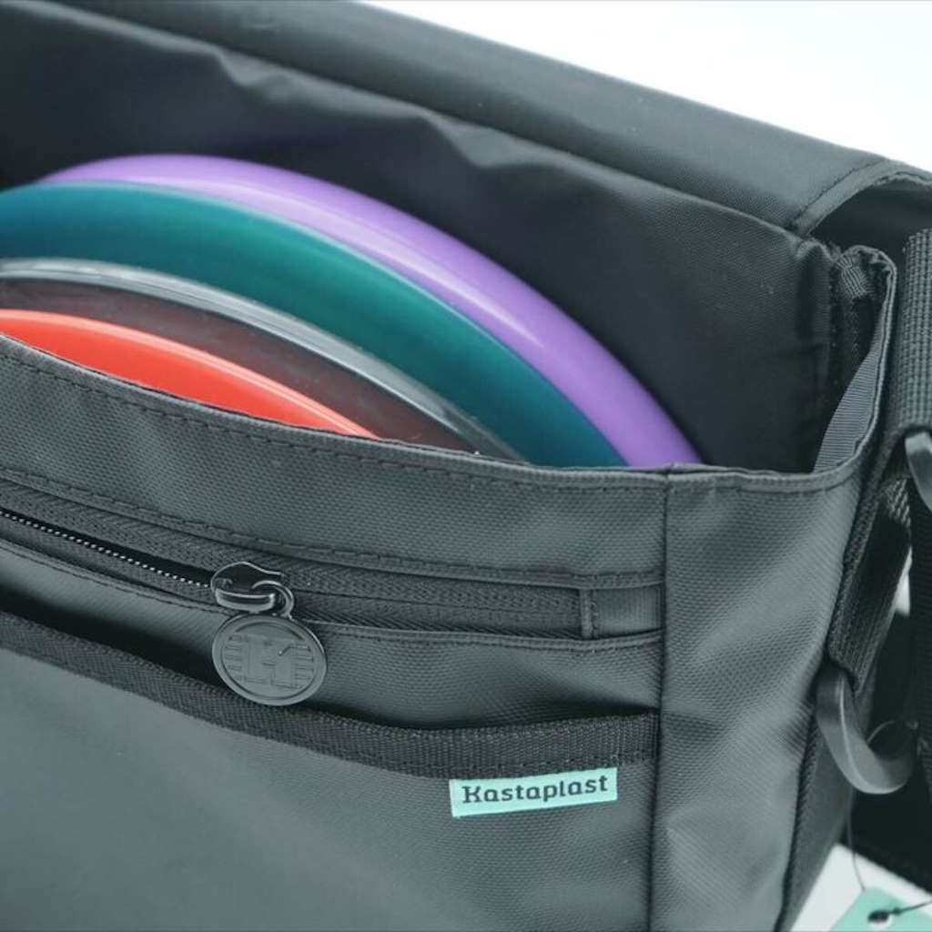 Kastaplast Hiva Disc Golf Messenger Bag (Holds up to 9 Discs) - Image 2
