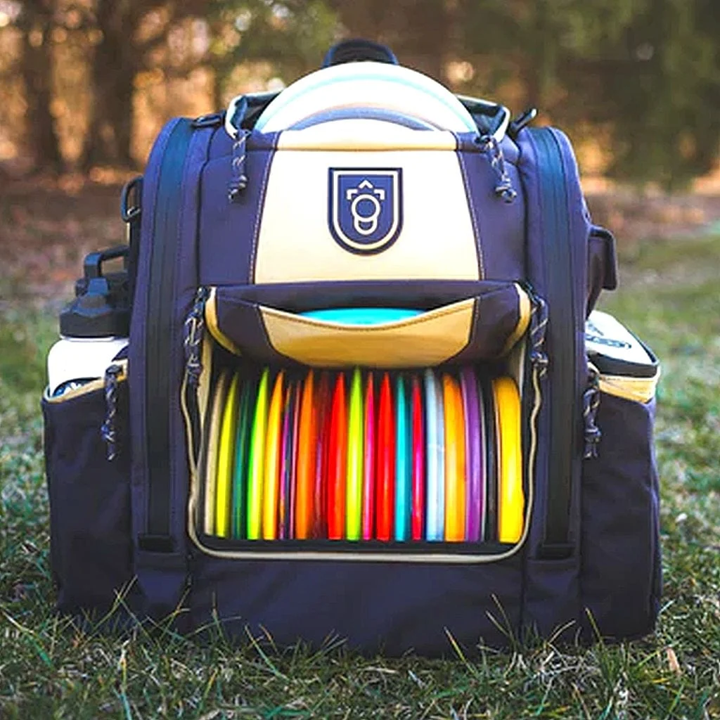 Squatch Disc Golf Bag (Catrina Allen Signature Legend 3.0 with Cooler) - Image 2